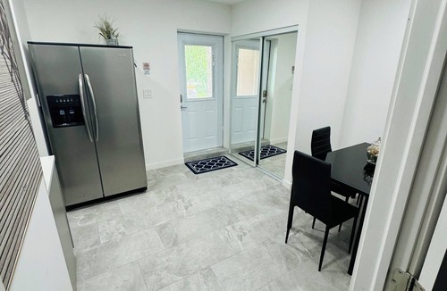 Greenacres Apartment | Charming 1-bedroom apartment with WiFi, AC in wonderful West Palm Beach