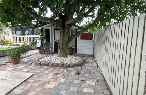 West Palm Beach House | Charming 1-bedroom house in fantastic West Palm Beach with AC