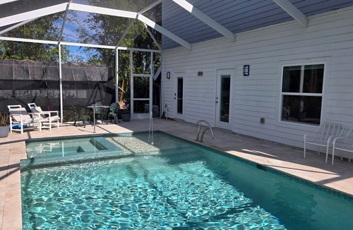 Bokeelia Apartment | Charming 1-bedroom apartment in Bokeelia with WiFi, AC, pool & heated spa