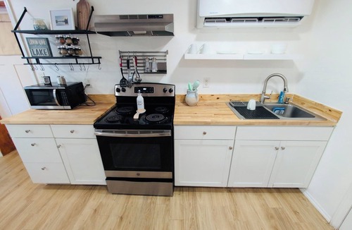 Dayton Apartment | Charming 1-bedroom apartment in peaceful Dayton with WiFi, AC.