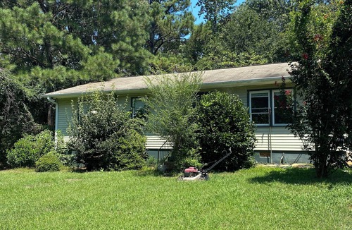 Athens House | Charming 1-bedroom farmhouse 7 miles from downtown Athens
