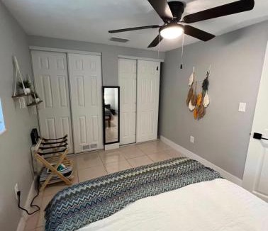 Terrace Park Apartment | Charming 1 Bedroom minutes from Bush Gardens