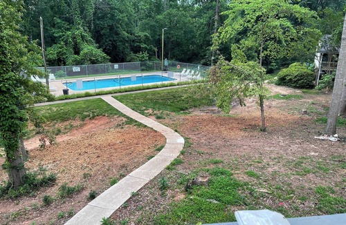 Drayton Condo | Charming 1-bedroom condo in marvelous Spartanburg with AC