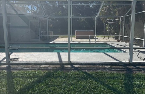 Fort Myers Shores House | Charming 2-Bed Home With Pool