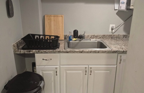 Upper Marlboro Apartment | Charming 2-bedroom apartment in welcoming Upper Marlboro with AC