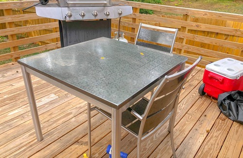 Pittsburgh House | Charming 2-bedroom house with WiFi and AC in terrific Atlanta