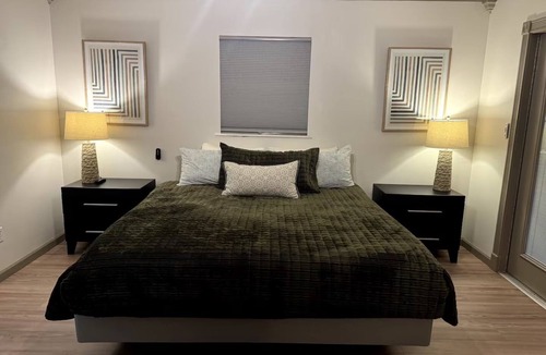 Stuart House | Charming 2-bedroom house in Stuart with WiFi and AC