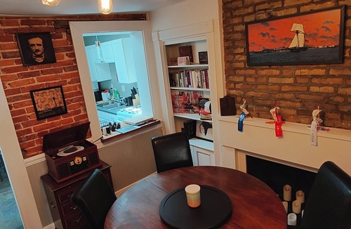 Little Italy House | Charming 2-bedroom townhome with WiFi, AC in awesome Fells Point Baltimore