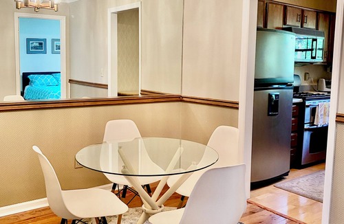 Town Center House | Charming 2-bedroom Townhouse in Kennesaw with Single Floor Layout