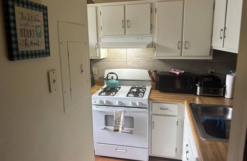 Lithonia House | Charming 2-bedroom townhome with AC in Lithonia