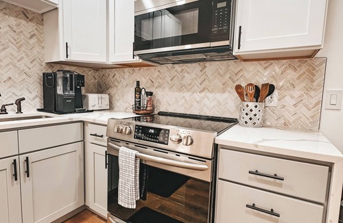 Spartanburg House | Charming 2-bedroom house with WiFi, AC in Spartanburg