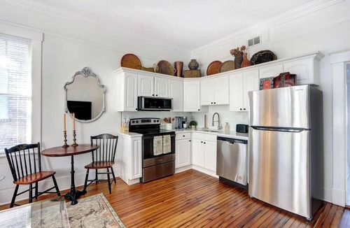 Thomas Square Apartment | Charming 2BR/1BA in a Restored 1920s Savannah Home