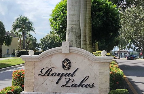 Wellington House | Charming 3-bedroom house West Palm Beach Oasis: Dream Home