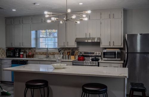Lawrenceville House | Charming 3 Bedrooms with Spacious Living and Convenient Location to Shopping & Interstate