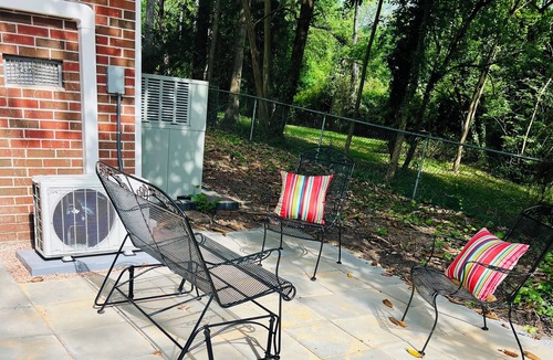 Central Cottage | Charming 3-bedroom cottage in Central—minutes away from Clemson and SWU!