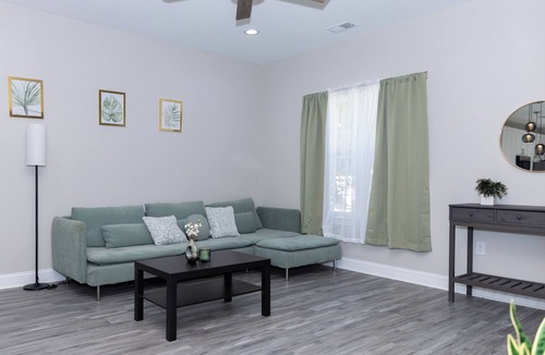 Paw Creek House | Charming 3-bedroom house in terrific Charlotte and close to Uptown