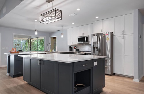 Fruitville House | Charming 3-bedroom house in delightful Sarasota with WiFi, AC
