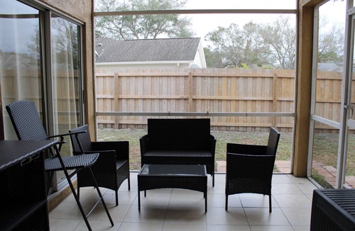 Fruitville House | Charming 3-bedroom house with WiFi, AC in Sarasota