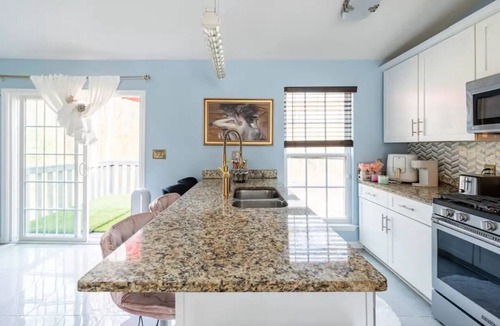 Lithonia House | Charming 3-bedroom house with WiFi, AC in enjoyable Lithonia