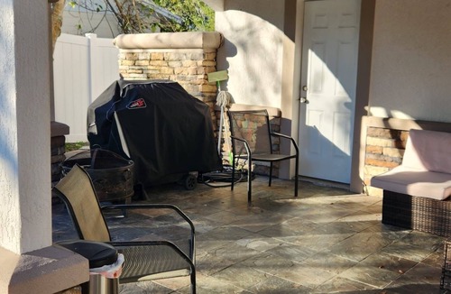 Azalea Park House | Charming 3-bedroom house with a Pool, AC, WiFi in awesome Orlando