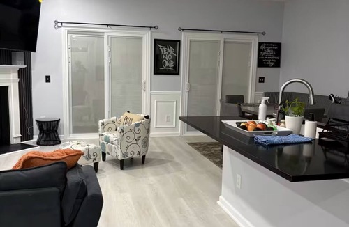 Belvedere Park House | Charming 3-bedroom townhome with AC in Decatur