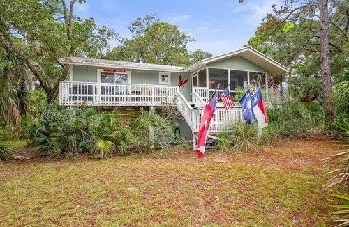 Saint Helena Island Cottage | Charming 3-bedroom spacious cottage in fabulous Fripp Island
