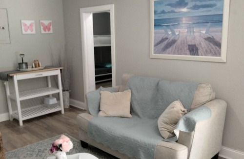 Riverside House | Charming 3-bedroom House with AC and WiFi in lovely Jacksonville