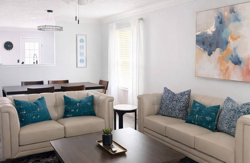 Murfreesboro House | Charming 3-bedroom house-home away from home
