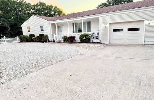 Ocean Acres House | Charming 4-bedroom house with AC in Stafford Township