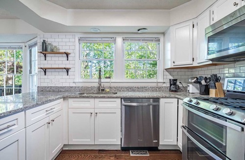 Duluth House | Charming 4BR/3BA Home｜Family Friendly｜Relaxing Patio｜Pet-Friendly #41646
