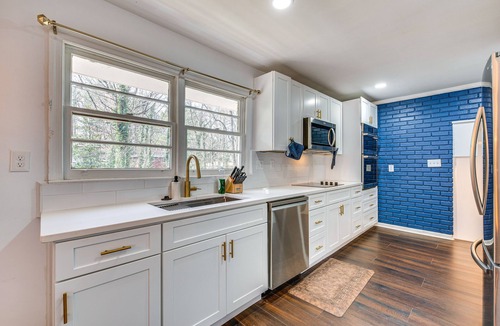 Collier Heights House | Charming Atlanta Home w/Yard: 7 Mi to Downtown!