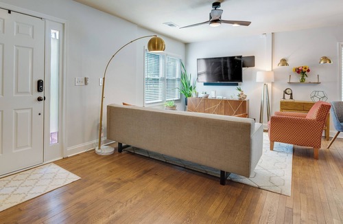 Sylvan Hills House | Charming Atlanta Vacation Rental w/ Private Patio!