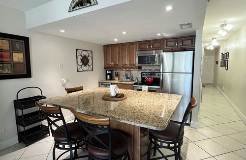 Vanderbilt Beach Condo | Charming Beach Condo Without the Beachfront Price!