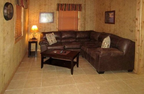 Inverness Cabin | Charming Cabin Amazing for a Weekend Retreat in Inverness, Florida
