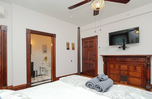 Conshohocken Bed & Breakfast | Charming Conshohocken B+B Near Philly