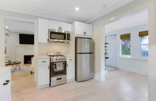 West Palm Beach Apartment | Charming Cottage on Croton #1