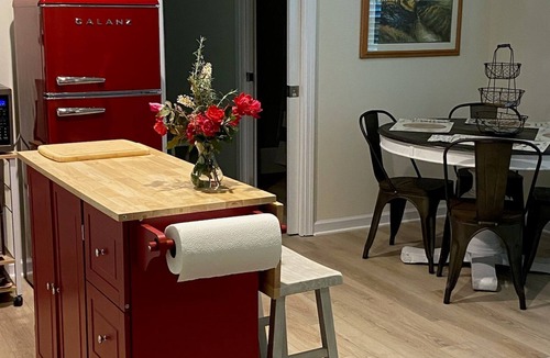 Demorest Cottage | Charming Demorest Cottage - Dog Friendly!