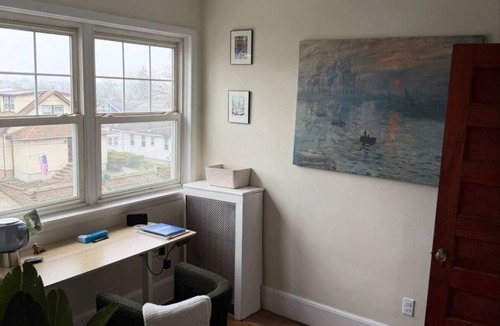 Belleville House | Charming Designer 3BR/2Bath + MetLife + NYC