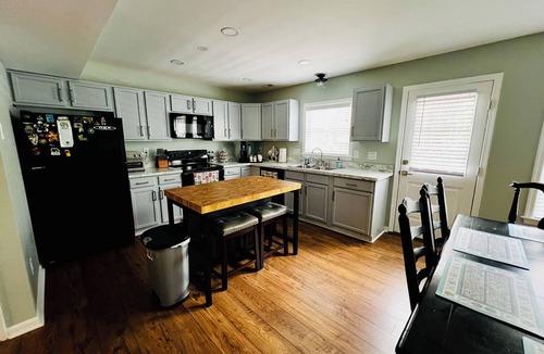 Leonardtown House | Charming Duplex in the heart of Leonardtown