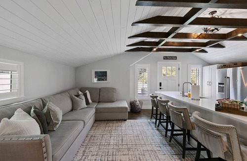 Sawgrass Cottage | Charming guest house cottage with private beach access!
