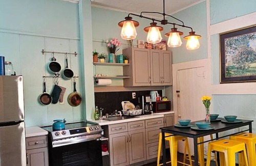 Cabbagetown Apartment | Charming Historic Cabbagetown Home/Atlanta Gem! Close to Atlanta Stadium FIFA!