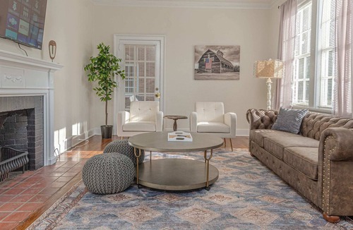 Columbus House | Charming Historic Home in Midtown Columbus