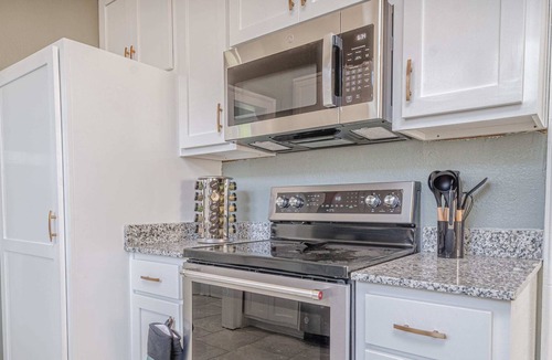 Columbus House | Charming Historic Home in Midtown Columbus