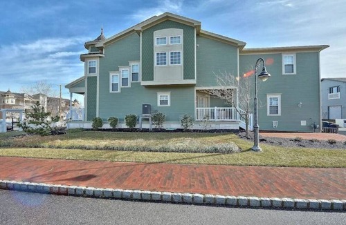 Beach Haven House | CHARMING HOME IN HEART OF BEACH HAVEN LBI!