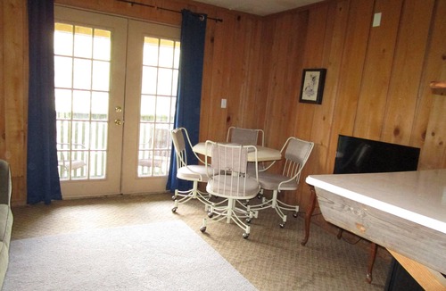 Mayo Hotel | Charming hotel in Mayo with AC, WiFi, fitness room