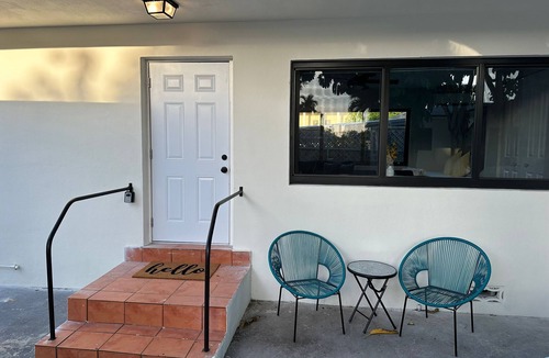 Coral Way Apartment | Charming Miami Studio