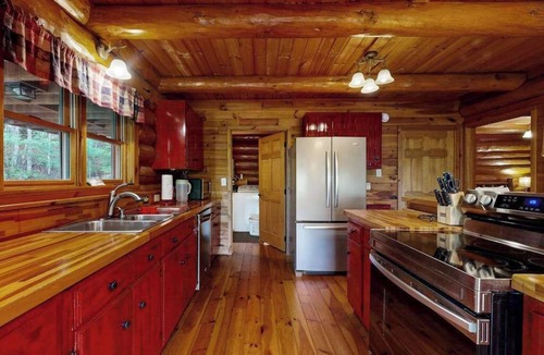 Sylva House | Charming mountain cabin with hot tub, fireplace, and stunning views