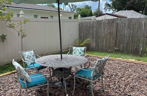 South Daytona Apartment | Charming Old Florida 1-bedroom apartment with WiFi, AC in lovely South Daytona