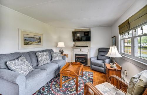 Davis Wharf House | Charming Painter Home w/Chesapeake Bay Views