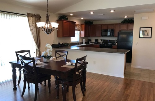 The Villages House | Charming Rental in the Village of Pinellas: Your Florida Oasis Awaits